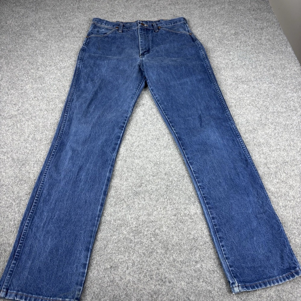 VTG Wrangler Jeans Mens 33x34 Cowboy Cut 13MWZ Distressed Medium Wash Western